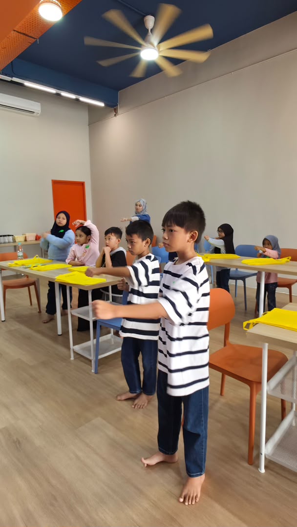 Interactive Discussions